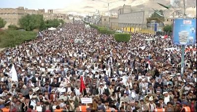 مسيرة جماهيرية بالعاصمة صنعاء تحت شعار ''تحرير الأرض صونا للعرض''