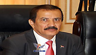 وزير الخارجية يؤكد تضامن الجمهورية اليمنية مع سوريا
