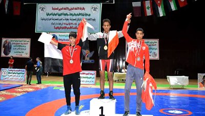 المقطري يحرز ميداليتان ذهبية وفضية في البطولة العربية للناشئين