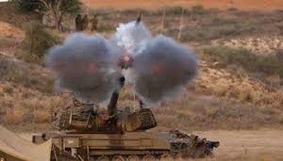 مدفعية لاحتلال الإسرائيلي يقصف موقع شرق حي الزيتون جنوب مدينة غزة