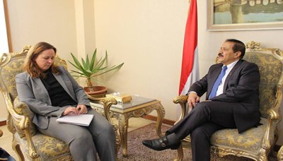 وزير الخارجية يلتقي مدير مكتب المبعوث الخاص للأمين العام للأمم المتحدة إلى اليمن