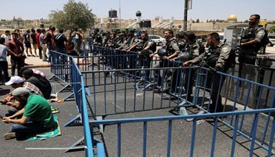 الاحتلال الإسرائيلي يعتقل فتاة بالأقصى ويستدعي سيدة للتحقيق وينصب كاميرات شرق بيت لحم