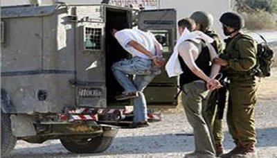 الاحتلال يعتقل عشرة فلسطينيين في الضفة الغربية وغزة