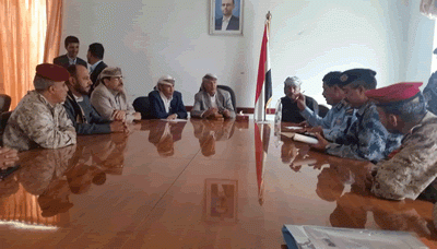 اجتماع للجنة الأمنية بإب برئاسة المحافظ عبدالواحد صلاح