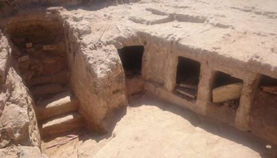إكتشاف جبانة أثرية تضم مقابر منحوتة في مدينة الإسكندرية شمال مصر