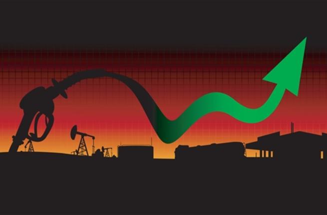 ارتفاع أسعار النفط مع إعادة فرض عقوبات أمريكية على إيران