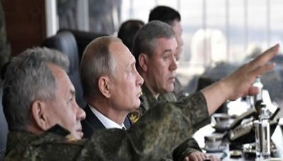 بوتين: يجب أن يكون الجيش الروسي مستعدا للدفاع عن سيادة وأمن البلاد ودعم الحلفاء