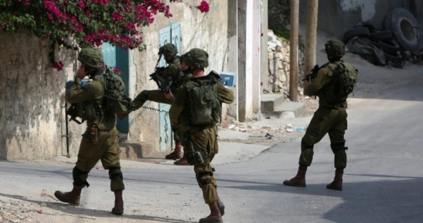 الاحتلال الاسرائيلي يتوغل شرق خانيونس جنوب قطاع غزة