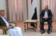 الرئيس المشاط يلتقي محافظ محافظة إب