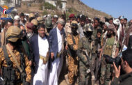 محمد علي الحوثي يشرف على إنهاء قضية قتل بين قبيلتي الوائلي والعربي في السياني بإب