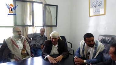 مناقشة أداء مكتب الأشغال بمحافظة إب