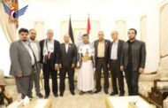 محمد علي الحوثي يلتقي ممثلي الفصائل الفلسطينية في اليمن