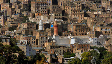 بدء تنفيذ المرحلة الأولى من مشروع دليل البرنامج السياحي للمعالم الإسلامية في إب