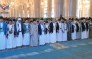 الرئيس المشاط يؤدي صلاة الجمعة في جامع الشعب بالعاصمة صنعاء