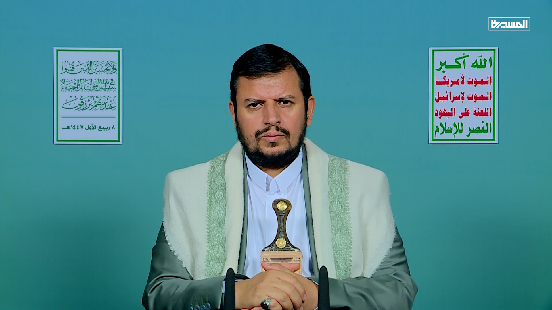 قائد الثورة يعزّي أسر شهداء العدوان الإسرائيلي ويؤكد أن جريمة استهداف وزراء وعاملين مدنيين يضاف إلى رصيد كيان العدو في المنطقة