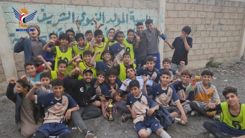 تتويج فريقي الأهلي والعين بلقب بطولة المولد النبوي لفئتي البراعم والشباب في جهران بذمار