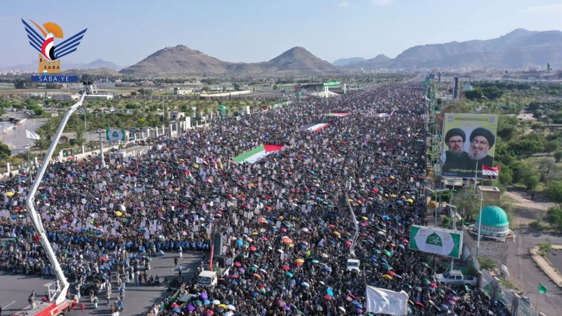 طوفان بشري بالعاصمة صنعاء في مليونية 