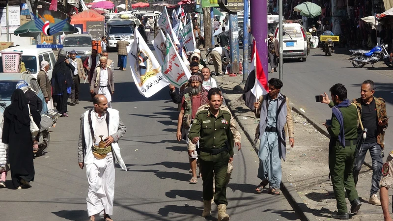 إب.. مسير الشعبي لقوات التعبئة في مديرية المشنة