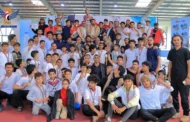 نائب وزير الشباب يُكرم أبطال بطولة المبارزة لمنتخبات المحافظات بصنعاء