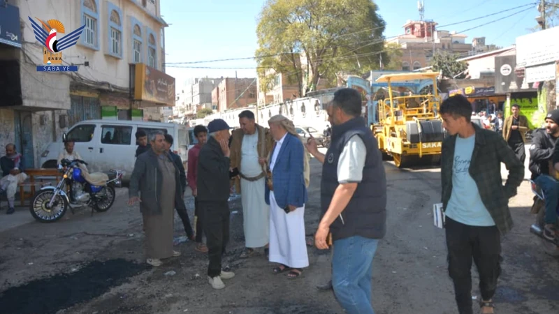 تفقد العمل بمشروع صيانة الشوارع بمركز محافظة إب