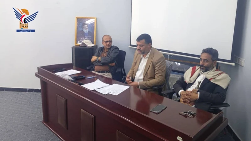 مناقشة إجراءات الأمن والسلامة في محطات الوقود بمحافظة إب