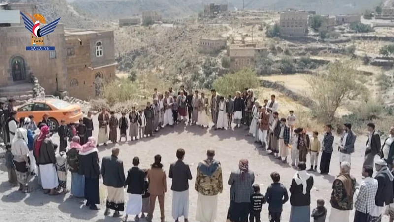 إب .. وقفات شعبية تحت شعار 