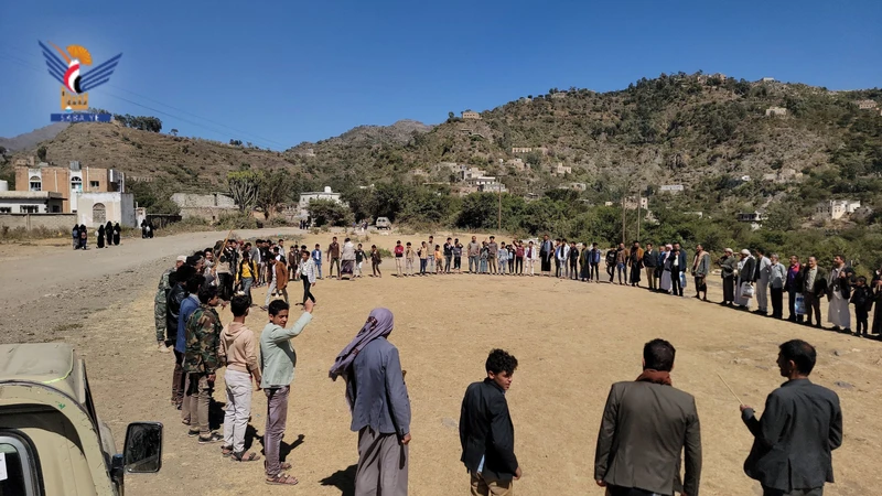 إب .. مسير ووقفة شعبية لقوات التعبئة في عزلة خولان بمذيخرة