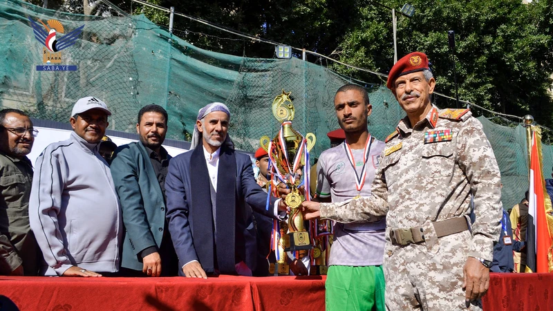 العلامة مفتاح يُكرّم أبطال بطولة الشهيد القائد لاختراق الضاحية في موسمها الثالث