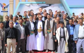 قيادات وزارة الإعلام والمؤسسات التابعة لها يزورون أضرحة الشهداء الصماد والرهوي والغماري