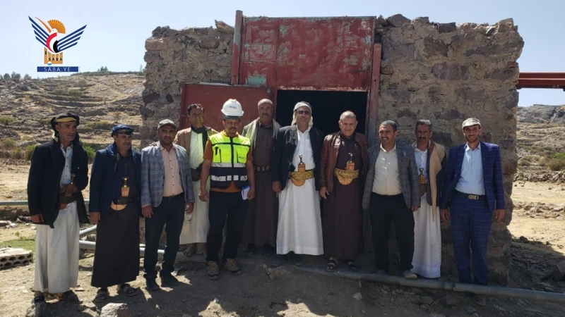 إب.. تسليم مشروع مياه بيت عبسين بمديرية يريم للبدء بالتنفيذ