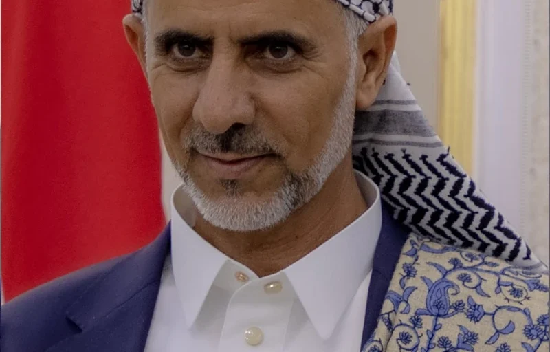 العلامة مفتاح يؤكد التضامن الكامل مع الشعب الفلسطيني وجميع الشعوب العربية والإسلامية