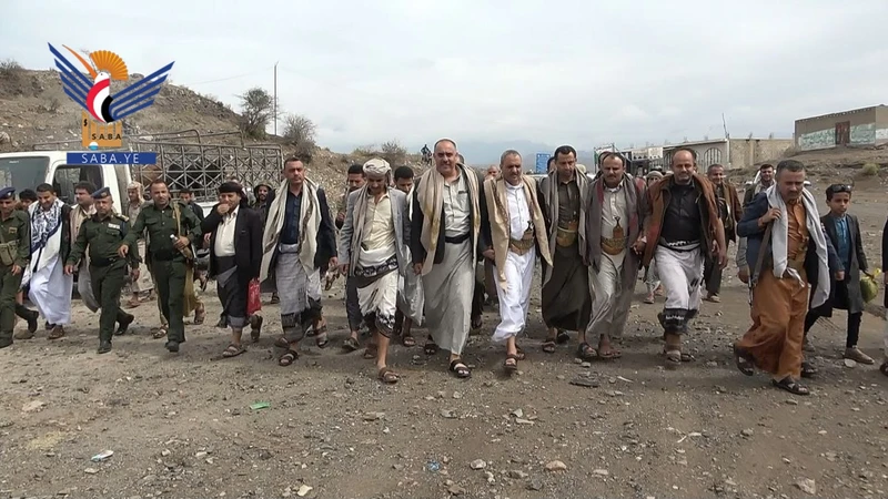 وفود من إب تزور المرابطين في جبهات الضالع والحديدة