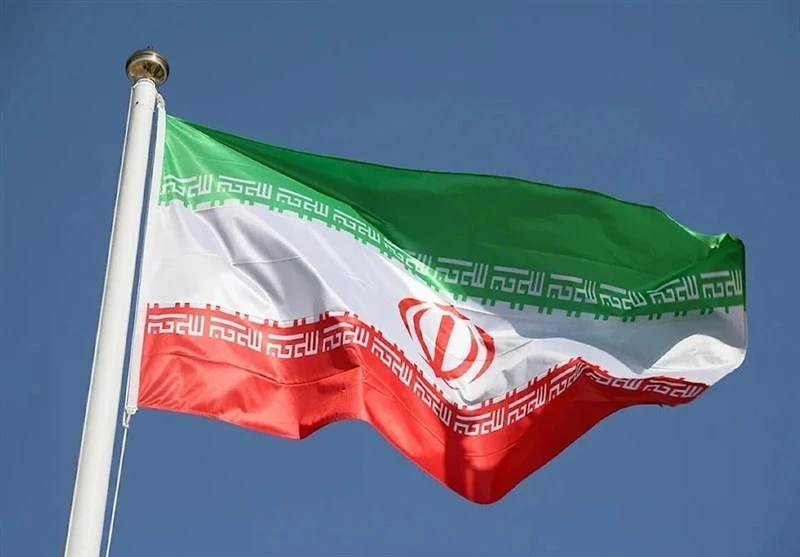 مصدر مطلع: إيران أرسلت ردها الرسمي إلى أمريكا عبر الوسطاء وتنتظر الرد