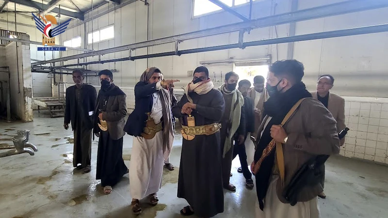 مناقشة الجوانب المتعلقة باستكمال مشروع تأهيل المسلخ المركزي في محافظة إب