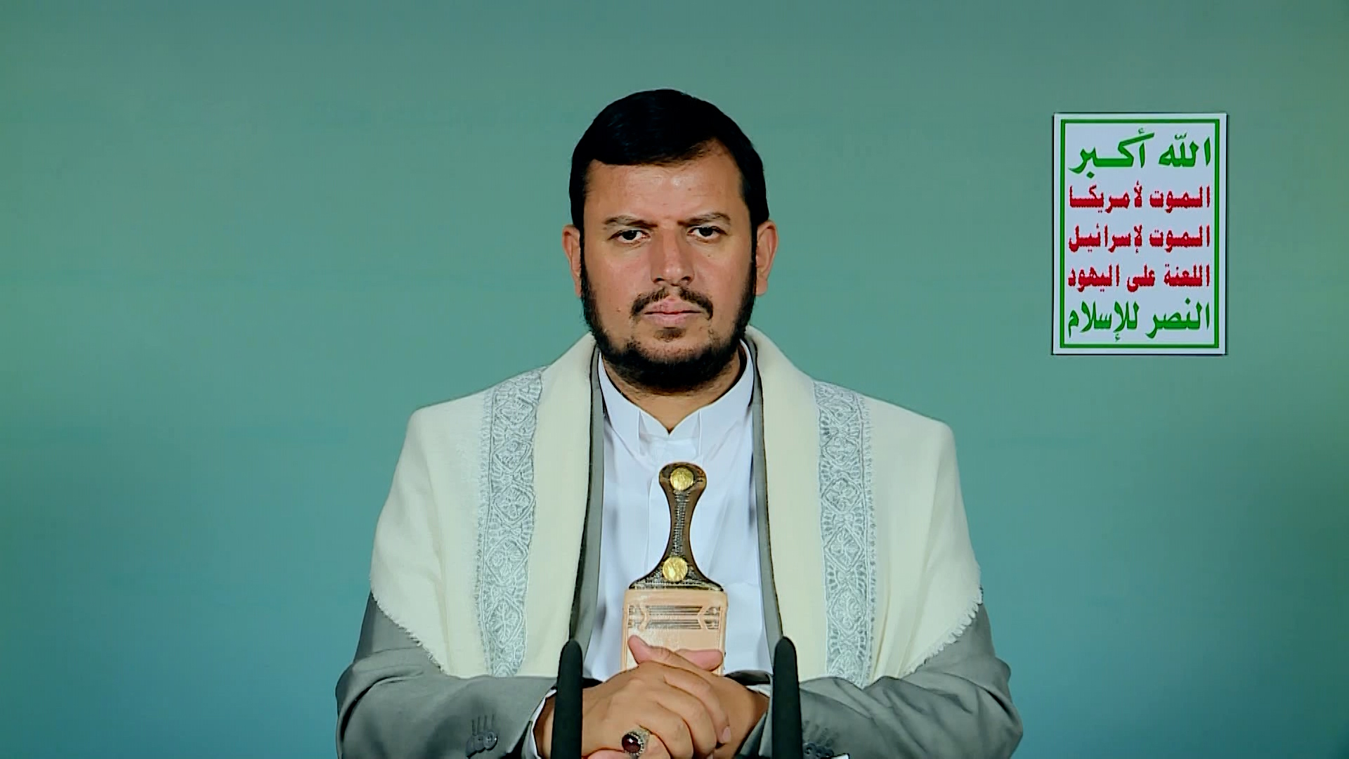 قائد الثورة يهنئ الشعب اليمني والأمة الإسلامية بحلول شهر ذي الحجة الحرام