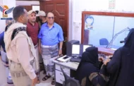 نائب وزير الإعلام يتفقد العمل بإذاعة الحديدة ويناقش مستوى الأداء الإعلامي والإذاعي