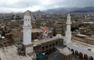 اليمنيون يؤدون صلاة عيد الأضحى المبارك بالعاصمة صنعاء والمحافظات