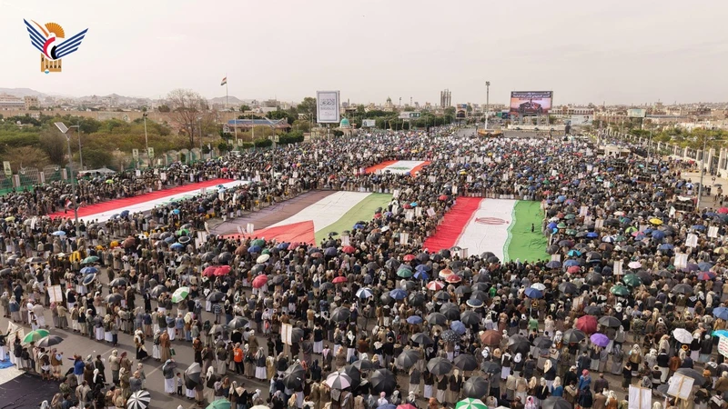 استنفار يماني مليوني غضبا لمكة والكعبة المشرفة ورفضا لأي إساءة بحق المقدسات
