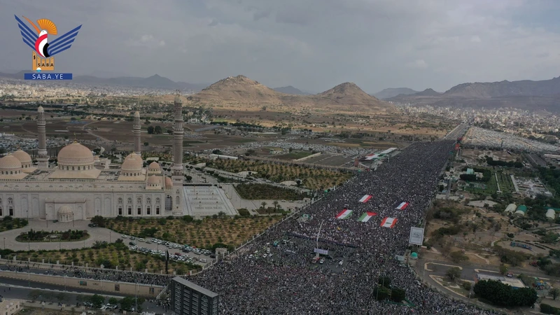 طوفان بشري بالعاصمة صنعاء في مليونية 