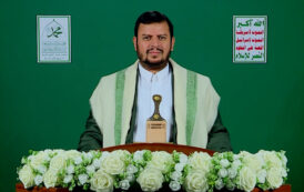 قائد الثورة: الشعب اليمني في صدارة الشعوب الإسلامية إحياءً للمولد النبوي