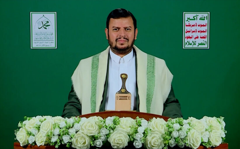 قائد الثورة يجدّد التأكيد على حق الشعب اليمني في موقفه وقضيته العادلة ومطالبه المشروعة بإنهاء الحصار والاحتلال السعودي
